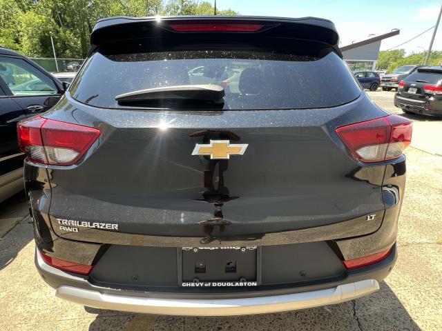 2021 Chevrolet Trailblazer Vehicle Photo in DOUGLASTON, NY 11362-1062