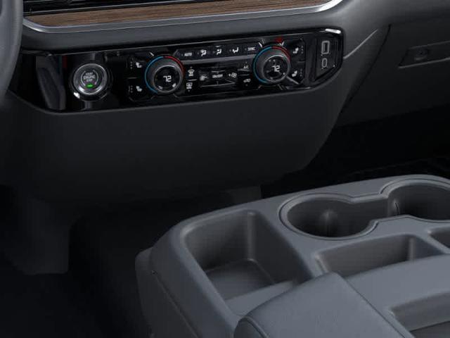 2024 Chevrolet Silverado 1500 Vehicle Photo in MOON TOWNSHIP, PA 15108-2571