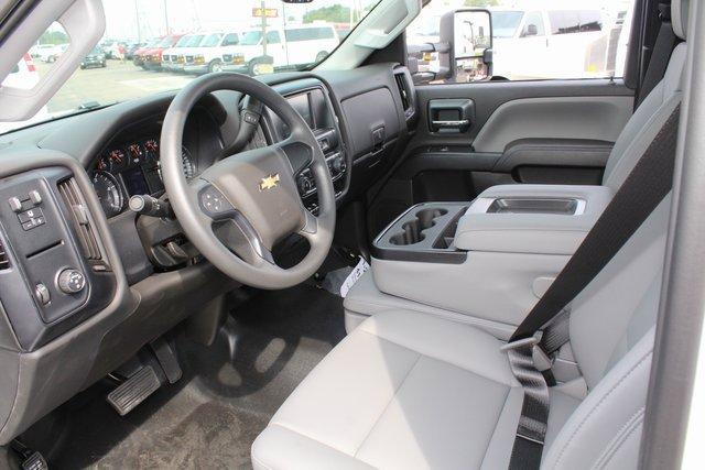 2023 Chevrolet Silverado 6500 HD Vehicle Photo in SAINT CLAIRSVILLE, OH 43950-8512