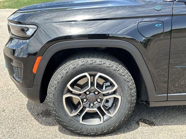 2022 Jeep Grand Cherokee 4xe Vehicle Photo in GREELEY, CO 80634-4125