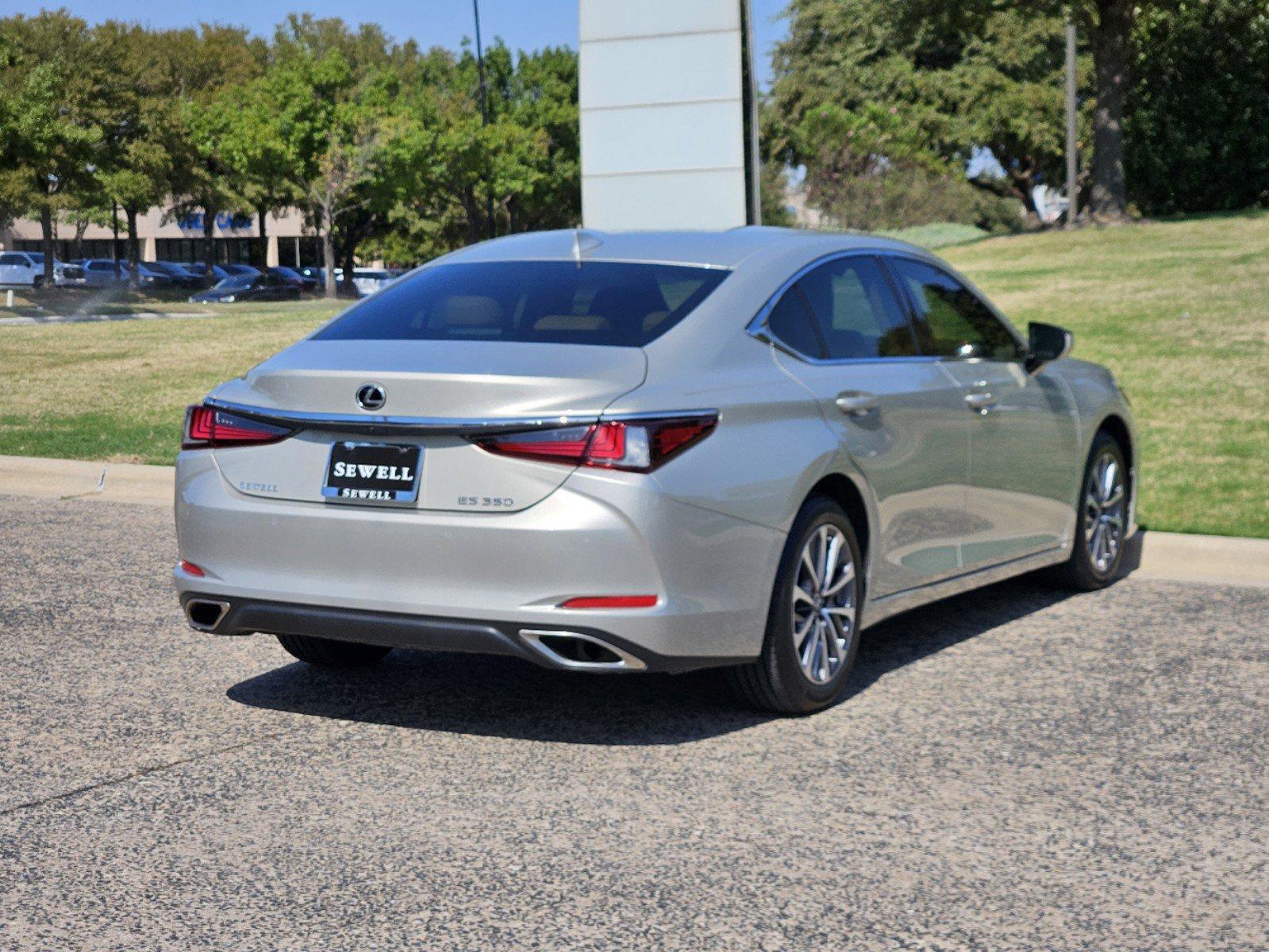 2022 Lexus ES 350 Vehicle Photo in FORT WORTH, TX 76132