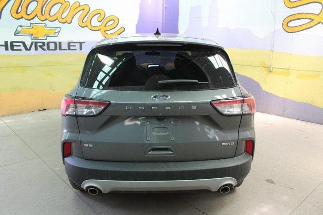 2022 Ford Escape Vehicle Photo in GRAND LEDGE, MI 48837-9199