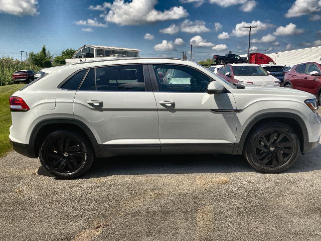 2023 Volkswagen Atlas Cross Sport Vehicle Photo in WILLIAMSVILLE, NY 14221-2883