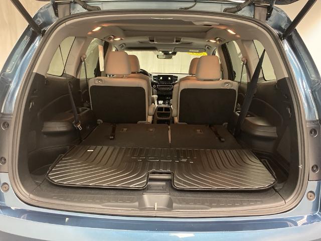 2021 Honda Pilot Vehicle Photo in ASHLAND, KY 41101-7620