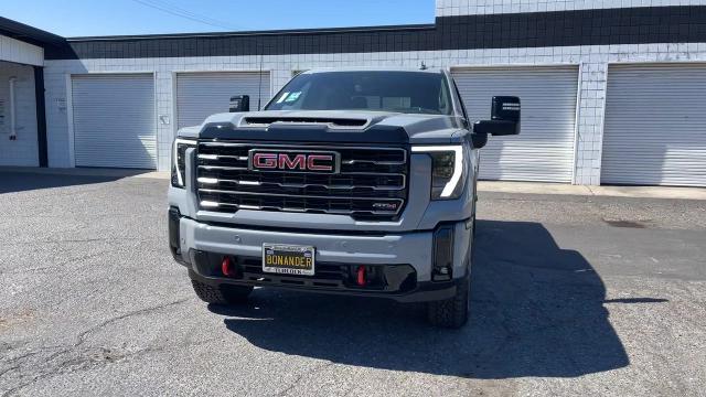 2025 GMC Sierra 2500 HD Vehicle Photo in TURLOCK, CA 95380-4918