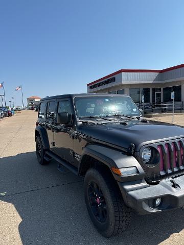 2019 Jeep Wrangler Unlimited Vehicle Photo in Ennis, TX 75119-5114