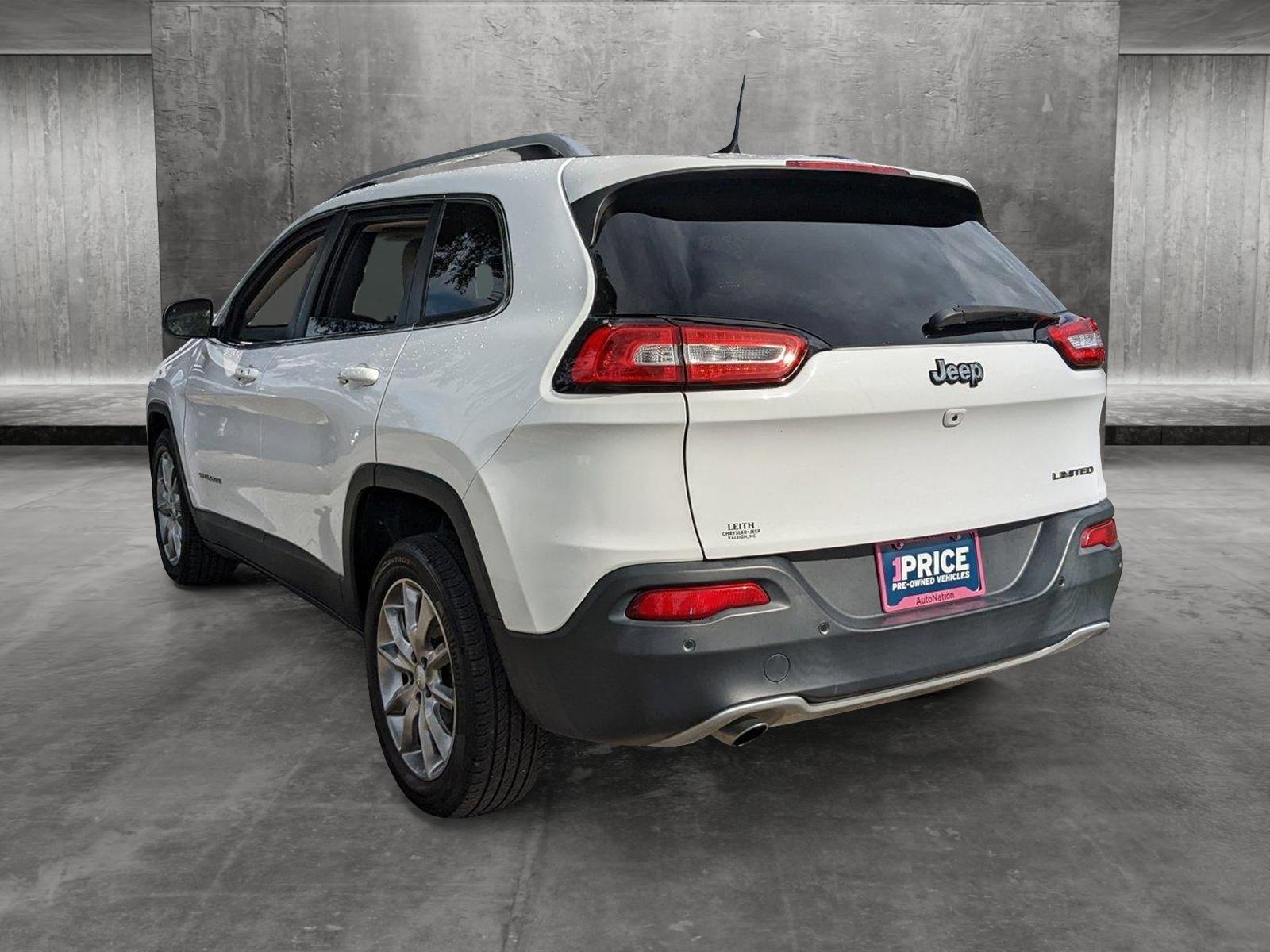 2018 Jeep Cherokee Vehicle Photo in Jacksonville, FL 32256