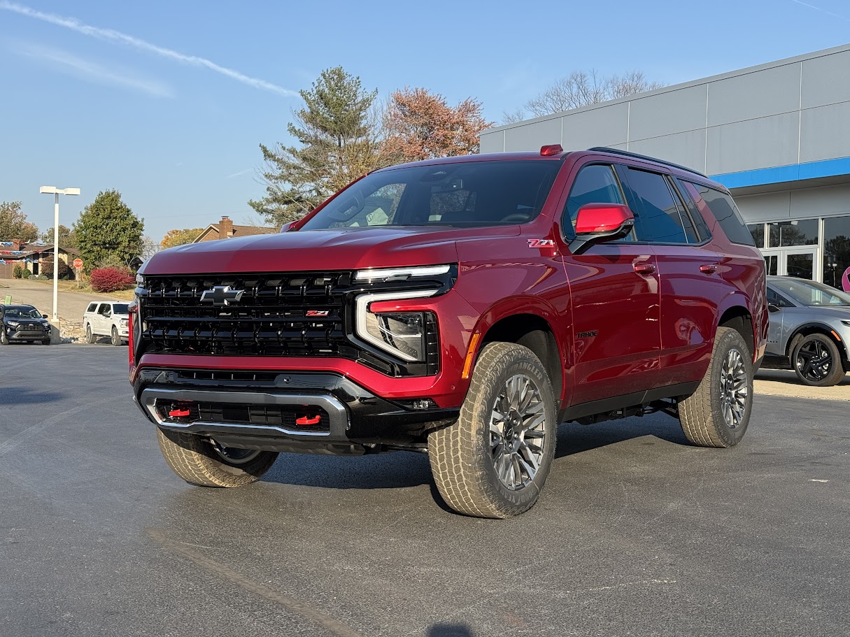 2025 Chevrolet Tahoe Vehicle Photo in BOONVILLE, IN 47601-9633