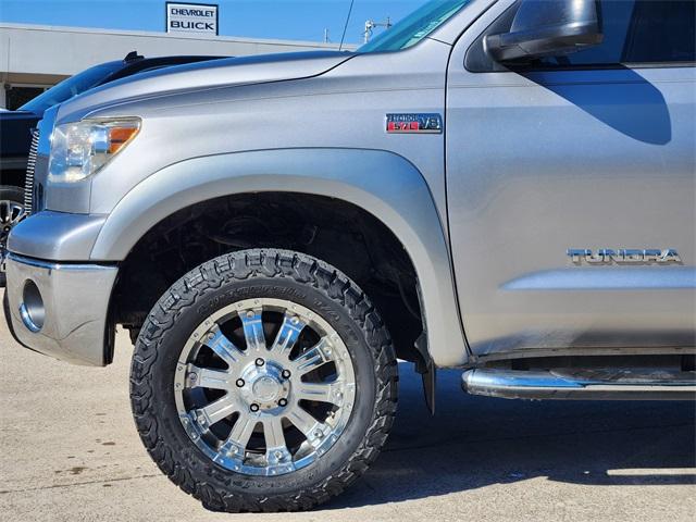 2012 Toyota Tundra 4WD Truck Vehicle Photo in GAINESVILLE, TX 76240-2013