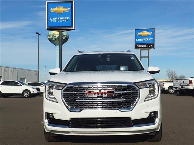 Used 2024 GMC Terrain Denali with VIN 3GKALXEG1RL315498 for sale in Princeton, Minnesota