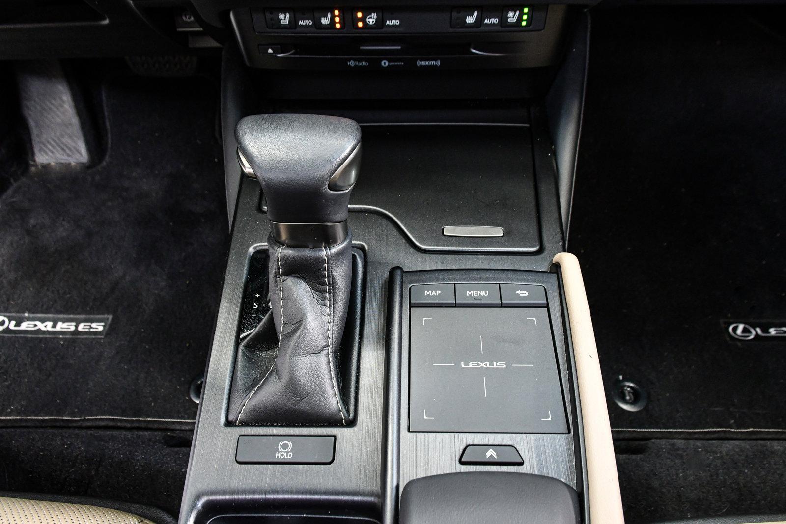 2020 Lexus ES 350 Vehicle Photo in DALLAS, TX 75235