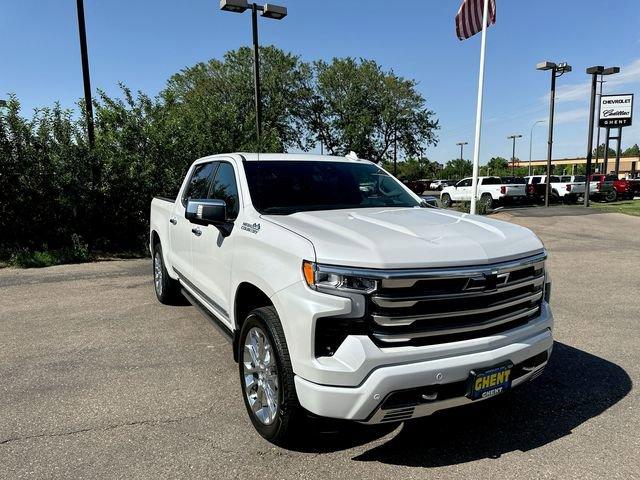 2024 Chevrolet Silverado 1500 Vehicle Photo in GREELEY, CO 80634-4125