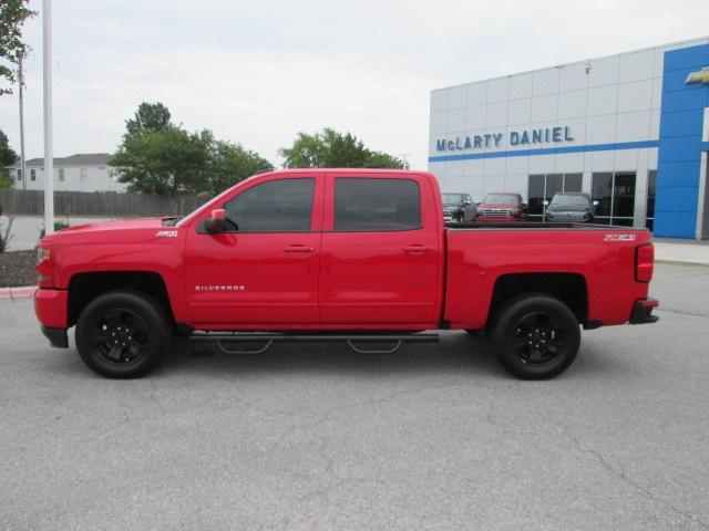 Used 2017 Chevrolet Silverado 1500 LT with VIN 3GCUKREC2HG132607 for sale in Springdale, AR