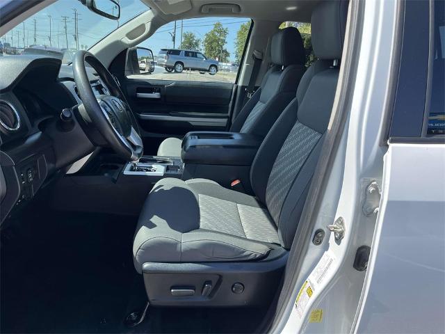 2020 Toyota Tundra 4WD Vehicle Photo in ALCOA, TN 37701-3235