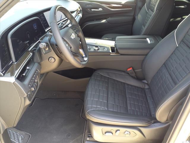 2024 Cadillac Escalade Vehicle Photo in Denton, TX 76205