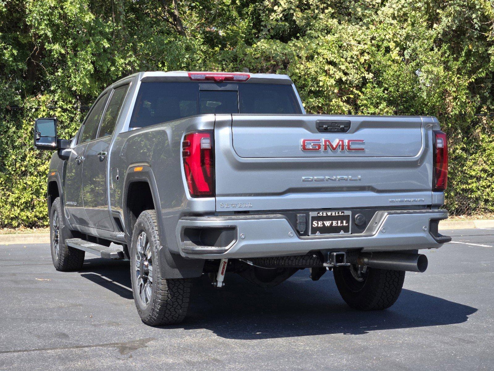 2025 GMC Sierra 2500 HD Vehicle Photo in DALLAS, TX 75209-3016