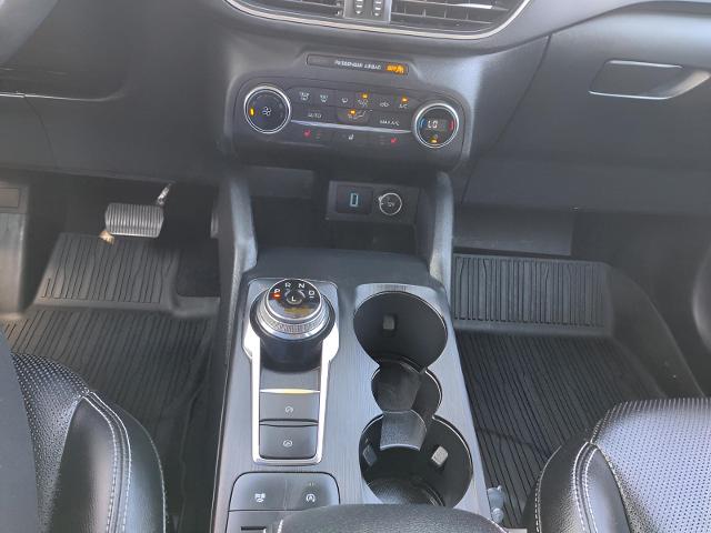 2020 Ford Escape Vehicle Photo in Green Bay, WI 54304