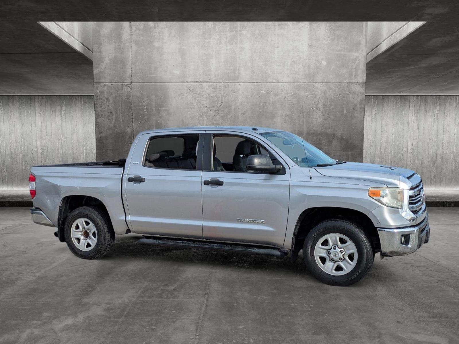 2017 Toyota Tundra 2WD Vehicle Photo in Corpus Christi, TX 78415