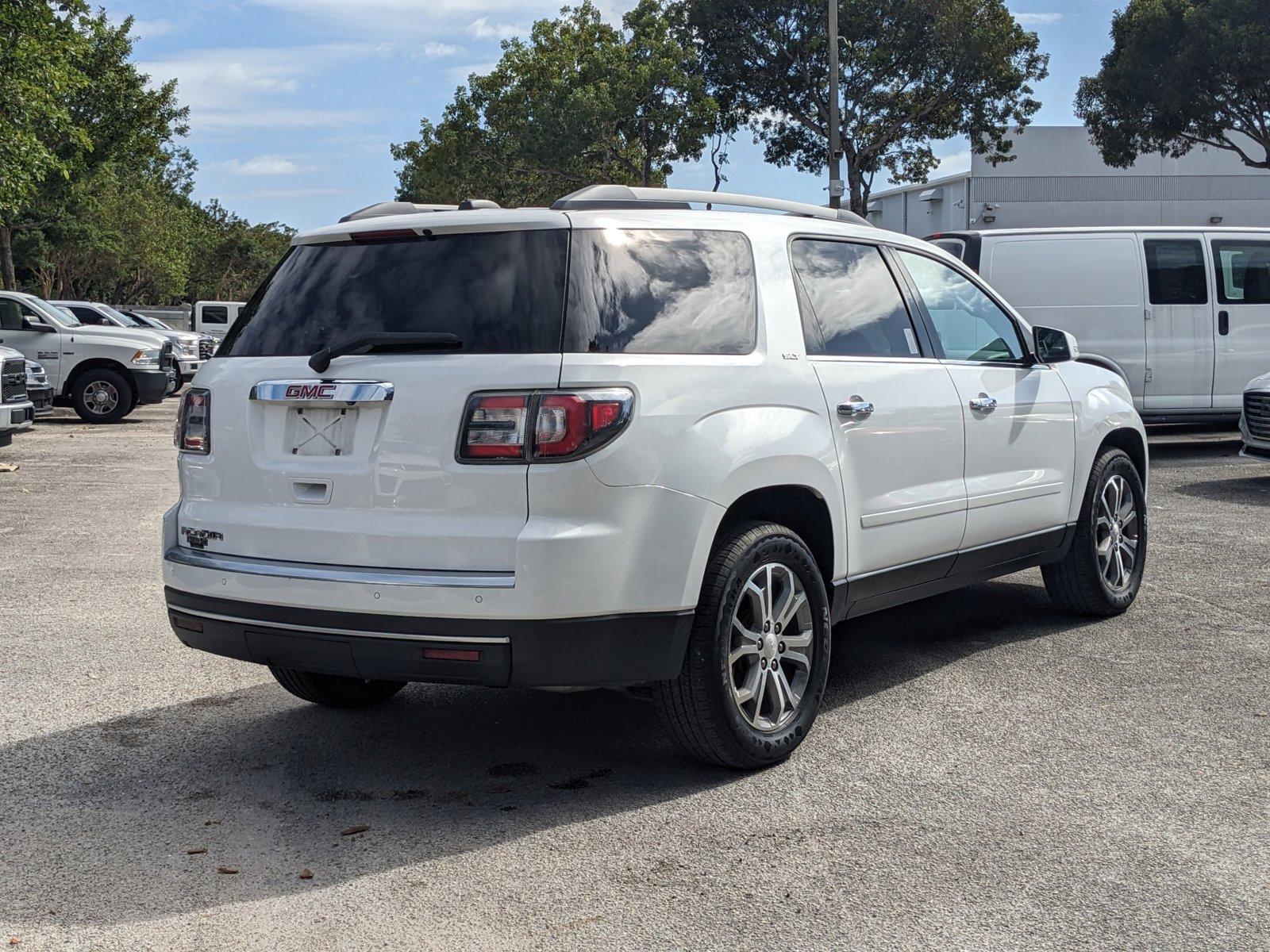 2016 GMC Acadia Vehicle Photo in GREENACRES, FL 33463-3207