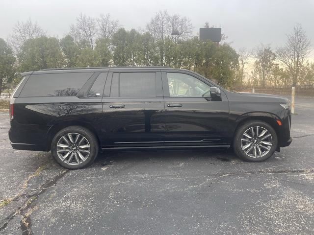 2022 Cadillac Escalade ESV Vehicle Photo in BEACHWOOD, OH 44122-4298