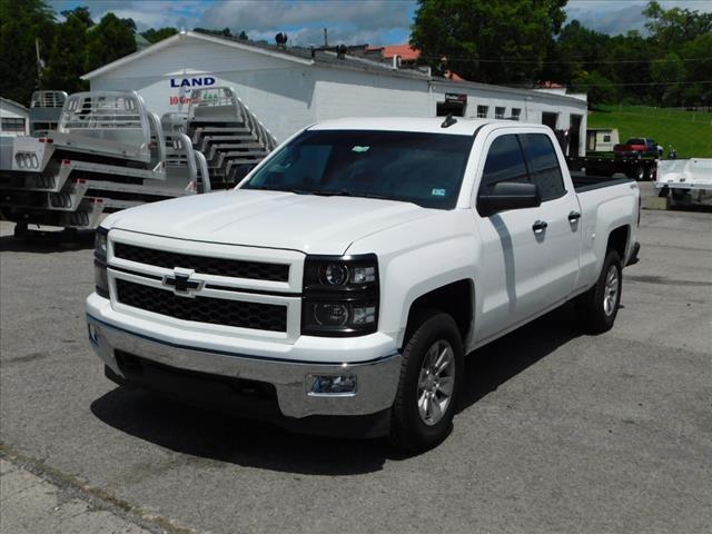 Used 2015 Chevrolet Silverado 1500 LT with VIN 1GCVKREC9FZ385327 for sale in Honaker, VA