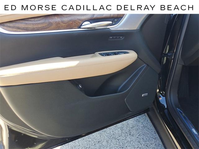 2024 Cadillac XT5 Vehicle Photo in DELRAY BEACH, FL 33483-3294