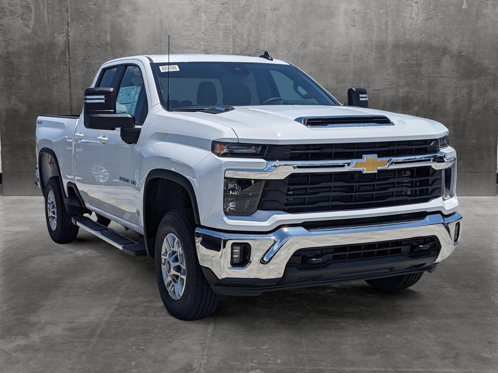 2024 Chevrolet Silverado 2500 HD Vehicle Photo in MIAMI, FL 33172-3015