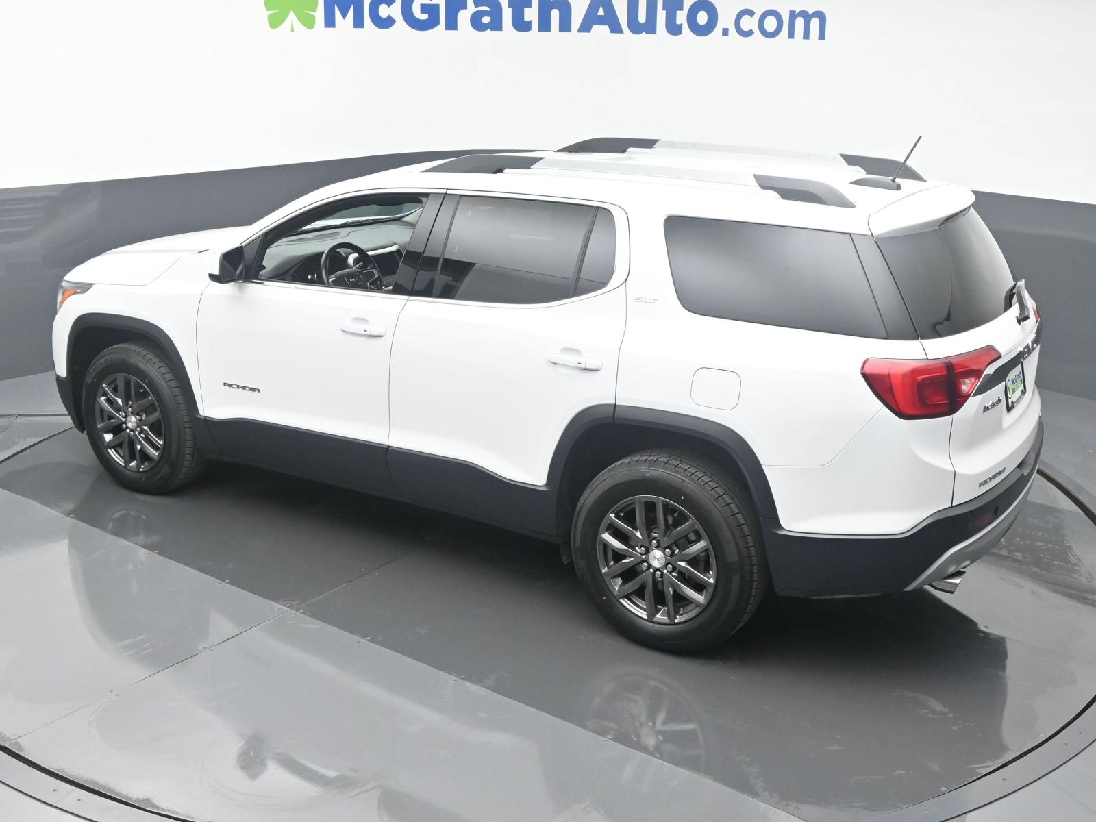 2019 GMC Acadia Vehicle Photo in Marion, IA 52302