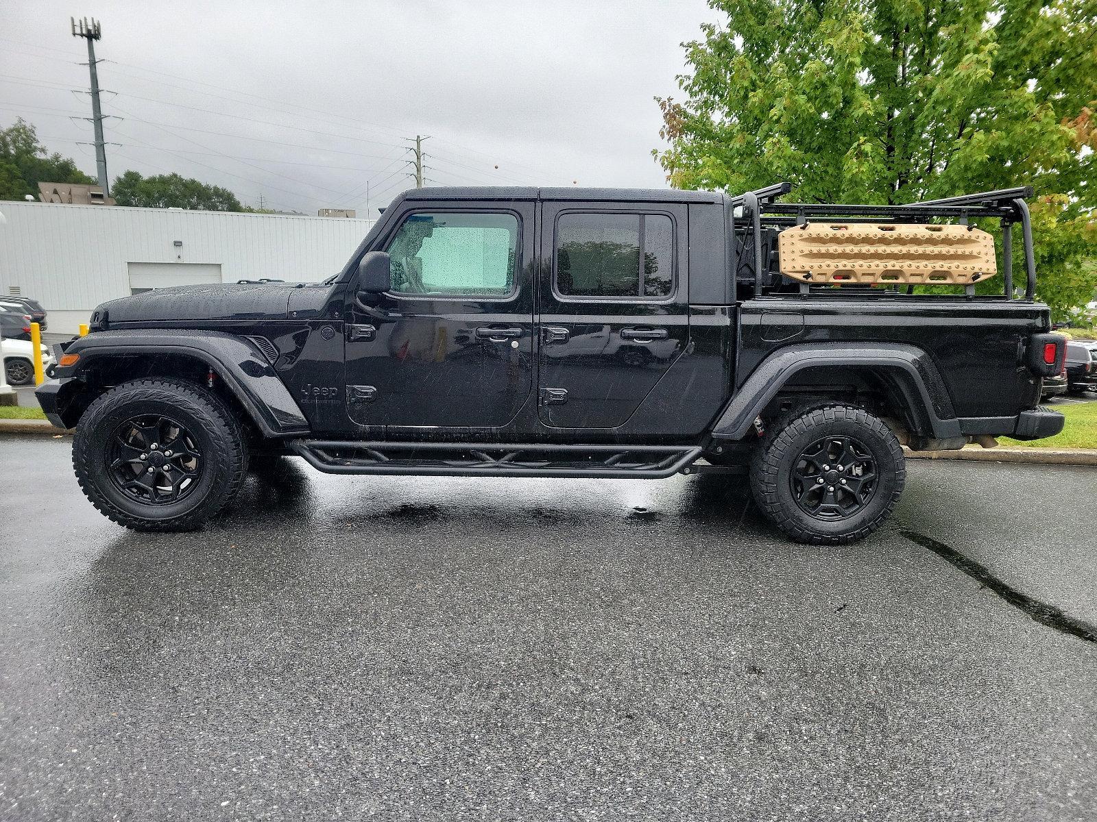 2021 Jeep Gladiator Vehicle Photo in BETHLEHEM, PA 18017-9401