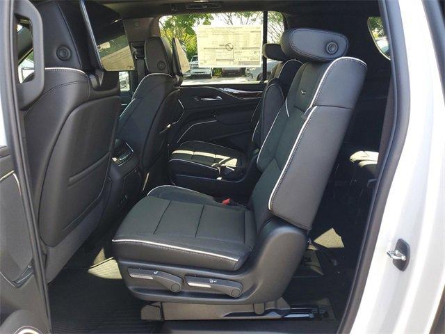 2024 Cadillac Escalade ESV Vehicle Photo in SUNRISE, FL 33323-3202