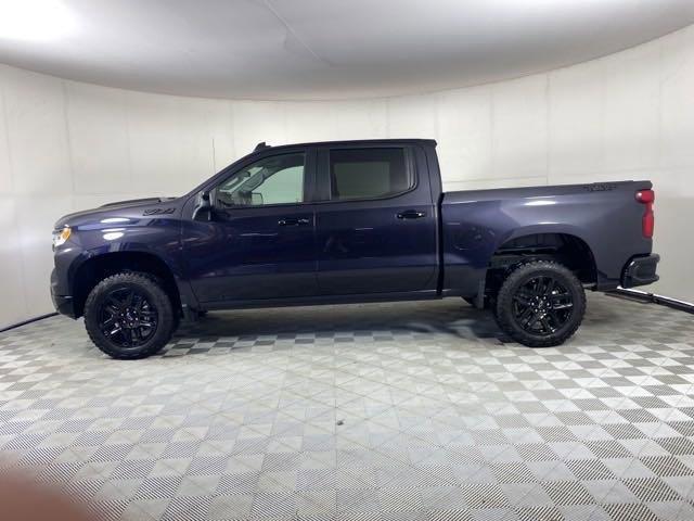 2024 Chevrolet Silverado 1500 Vehicle Photo in MEDINA, OH 44256-9001