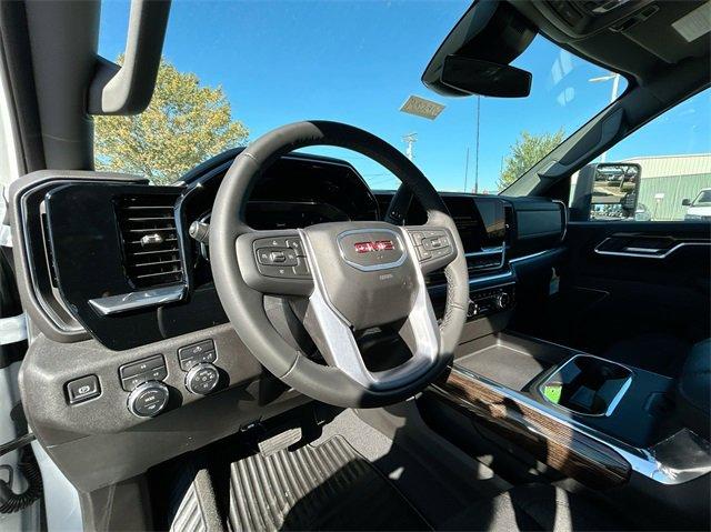 2025 GMC Sierra 3500 HD Chassis Cab Vehicle Photo in BOWLING GREEN, KY 42104-4102