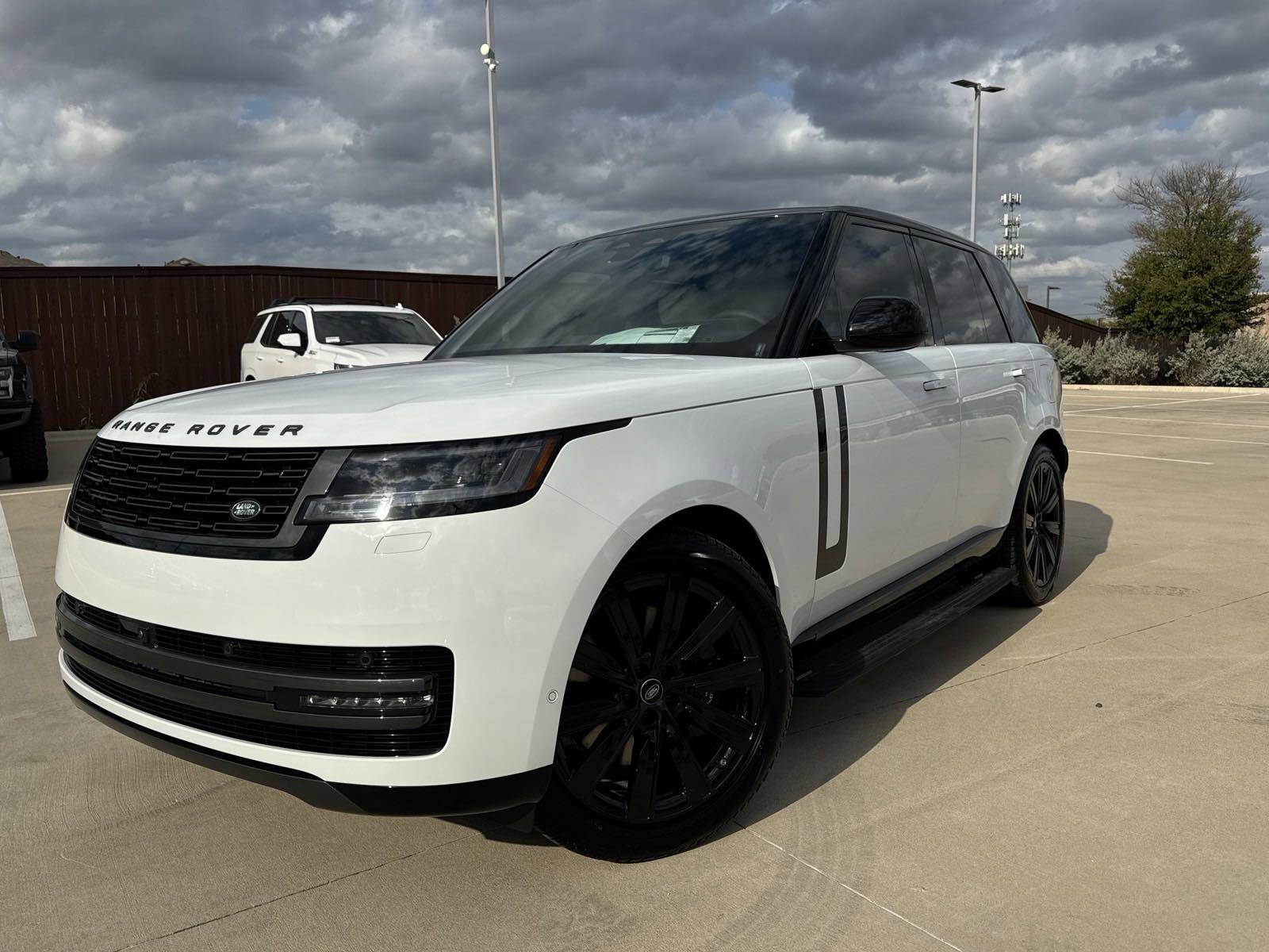 2025 Range Rover Vehicle Photo in AUSTIN, TX 78717