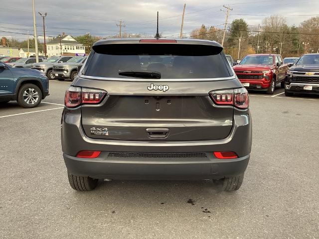 2023 Jeep Compass Vehicle Photo in Gardner, MA 01440