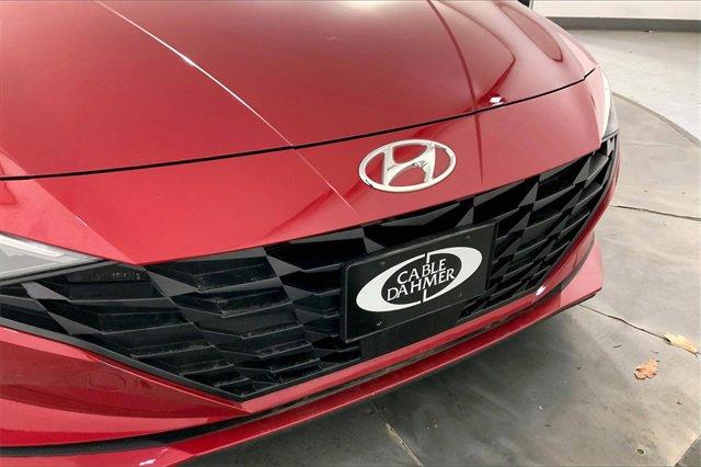 2022 Hyundai Elantra Vehicle Photo in INDEPENDENCE, MO 64055-1314