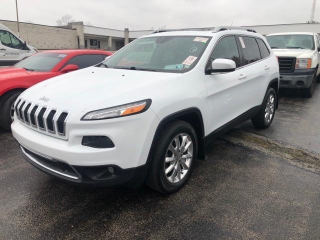 2014 Jeep Cherokee Vehicle Photo in Akron, OH 44312