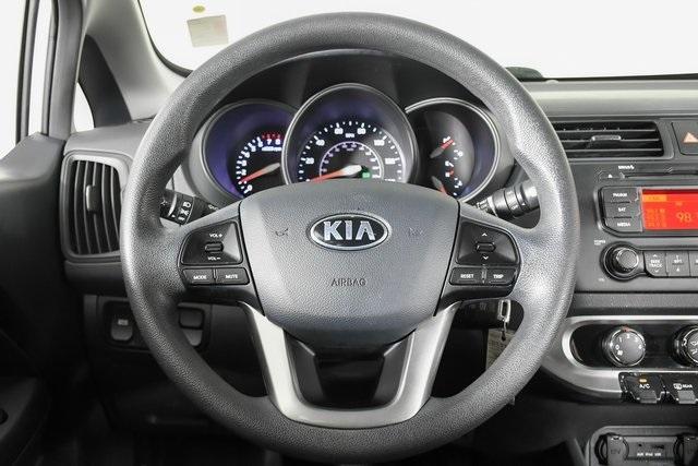 2014 Kia Rio 5-door Vehicle Photo in Puyallup, WA 98371