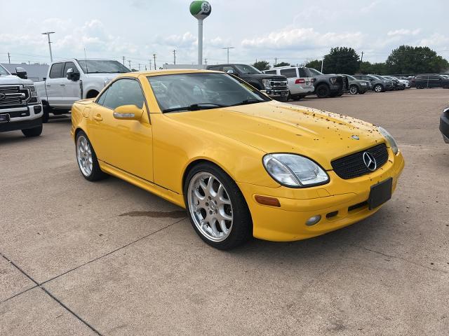 2002 Mercedes-Benz SLK-Class Vehicle Photo in Weatherford, TX 76087-8771