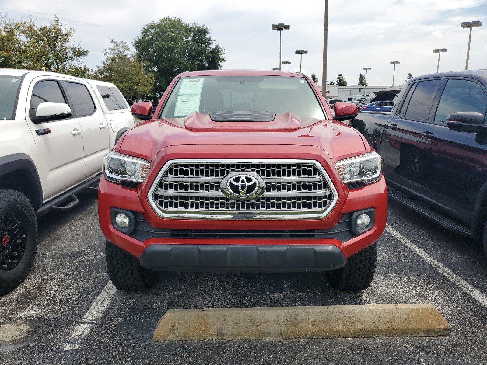 Used 2017 Toyota Tacoma SR5 with VIN 5TFCZ5AN2HX083749 for sale in Clermont, FL