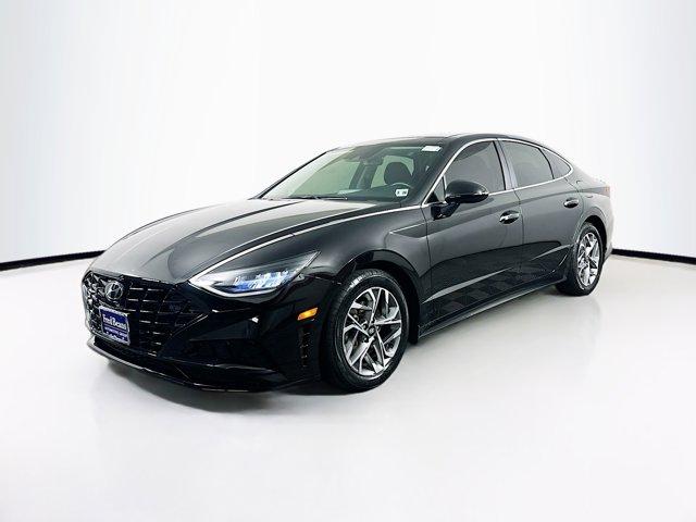 2021 Hyundai SONATA Vehicle Photo in Flemington, NJ 08822