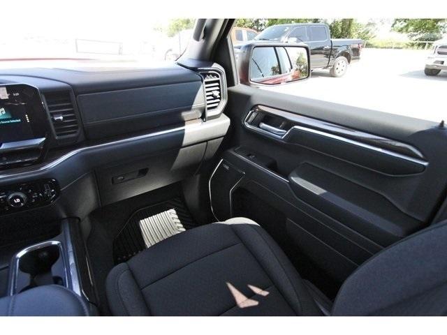 2024 Chevrolet Silverado 1500 Vehicle Photo in ROSENBERG, TX 77471-5675