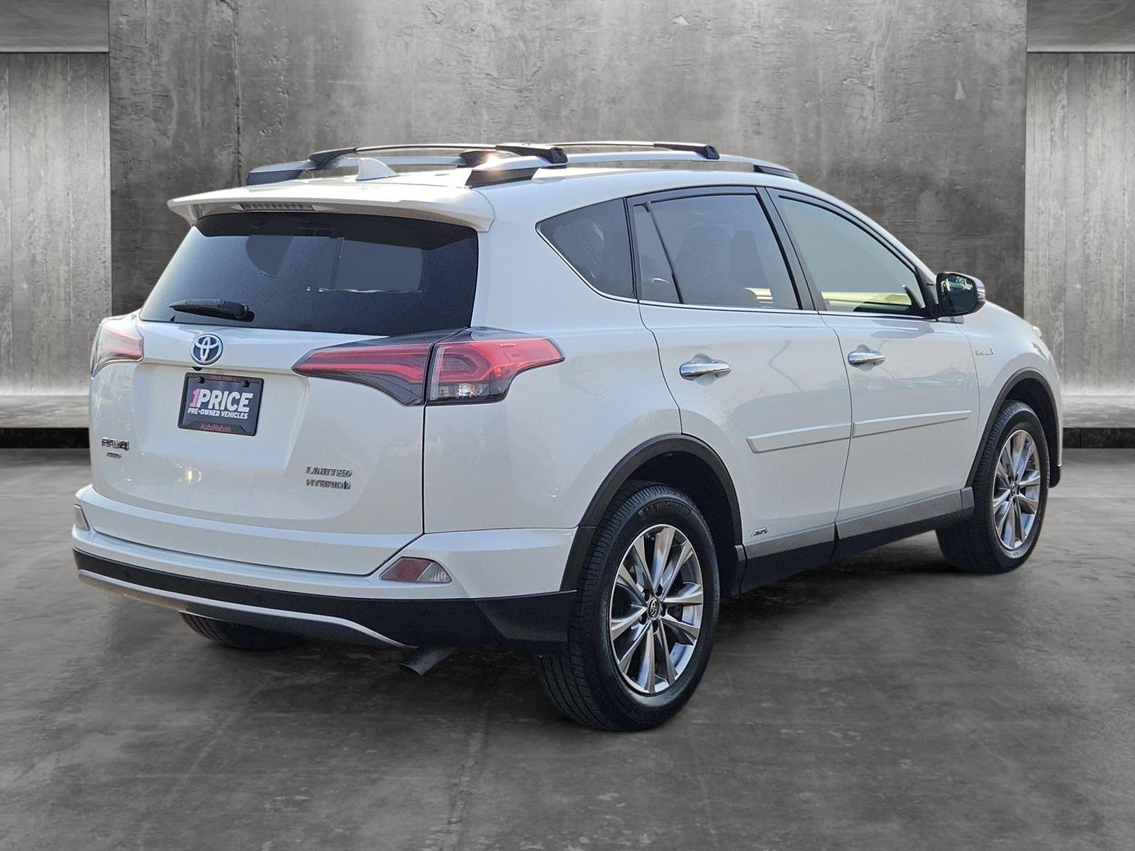 2017 Toyota RAV4 Hybrid Vehicle Photo in MESA, AZ 85206-4395