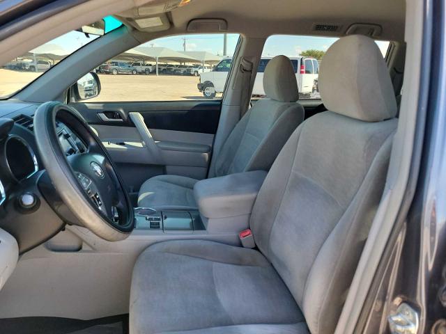 2013 Toyota Highlander Vehicle Photo in MIDLAND, TX 79703-7718