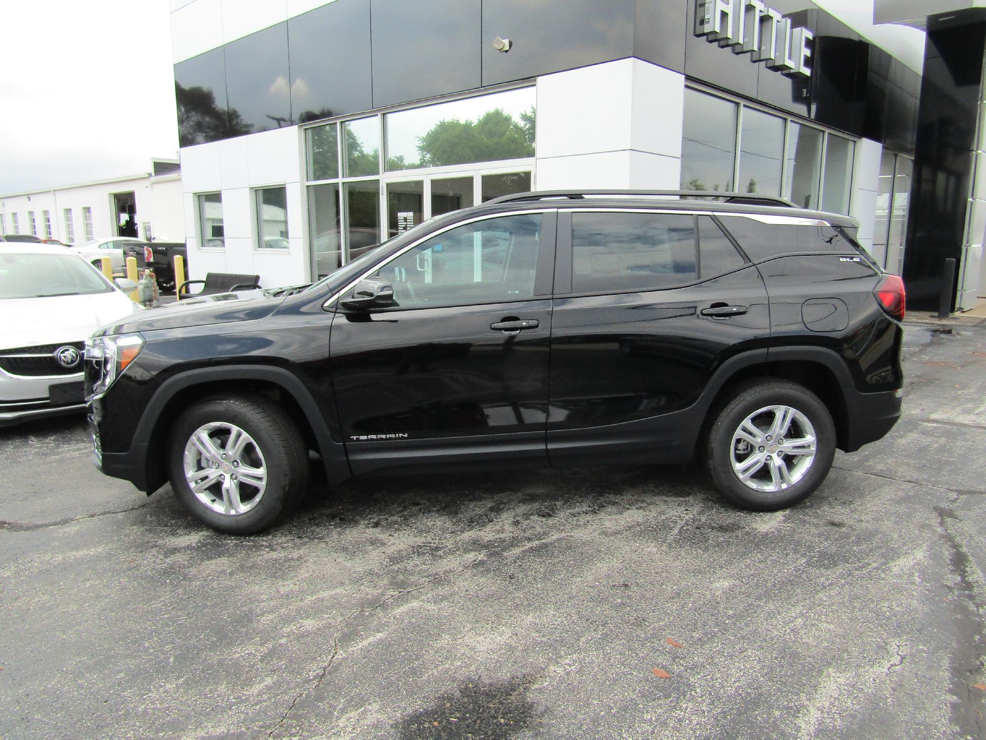 2024 GMC Terrain Vehicle Photo in GREENVILLE, OH 45331-1026