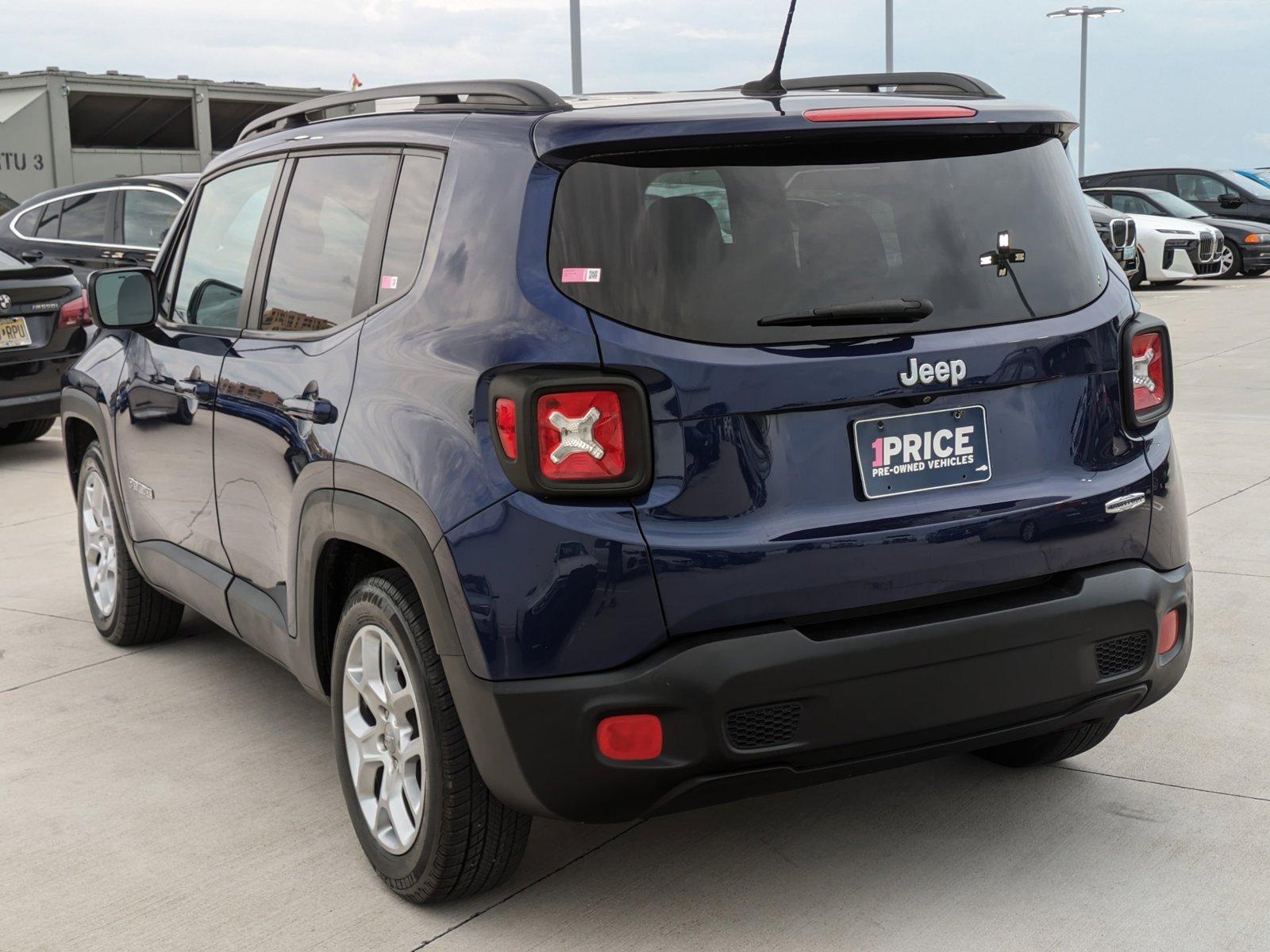 2017 Jeep Renegade Vehicle Photo in TIMONIUM, MD 21093-2300