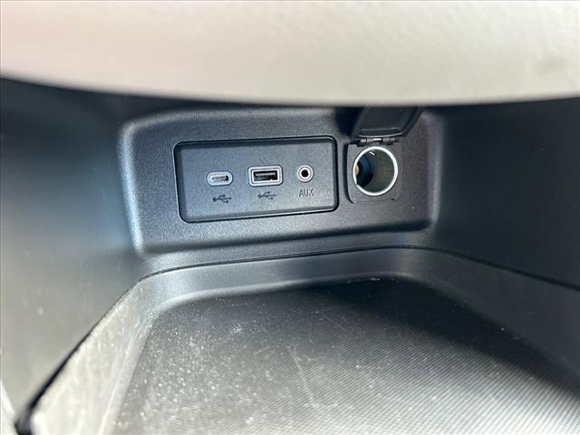 2021 Chevrolet Equinox Vehicle Photo in INDIANA, PA 15701-1897