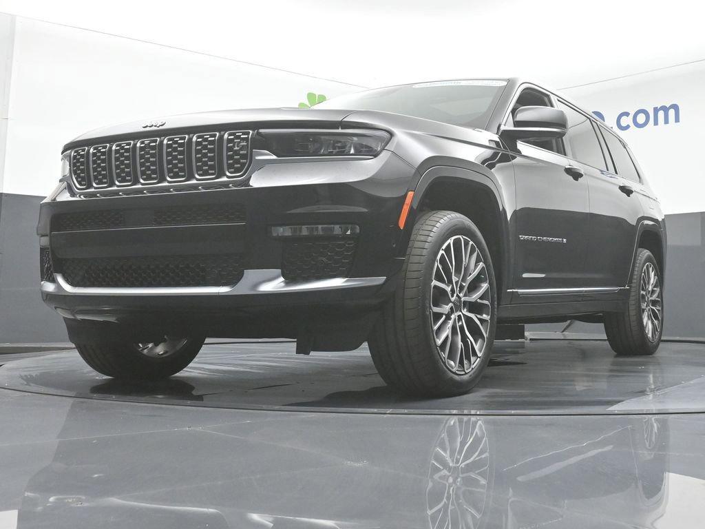 2021 Jeep Grand Cherokee L Vehicle Photo in Cedar Rapids, IA 52402