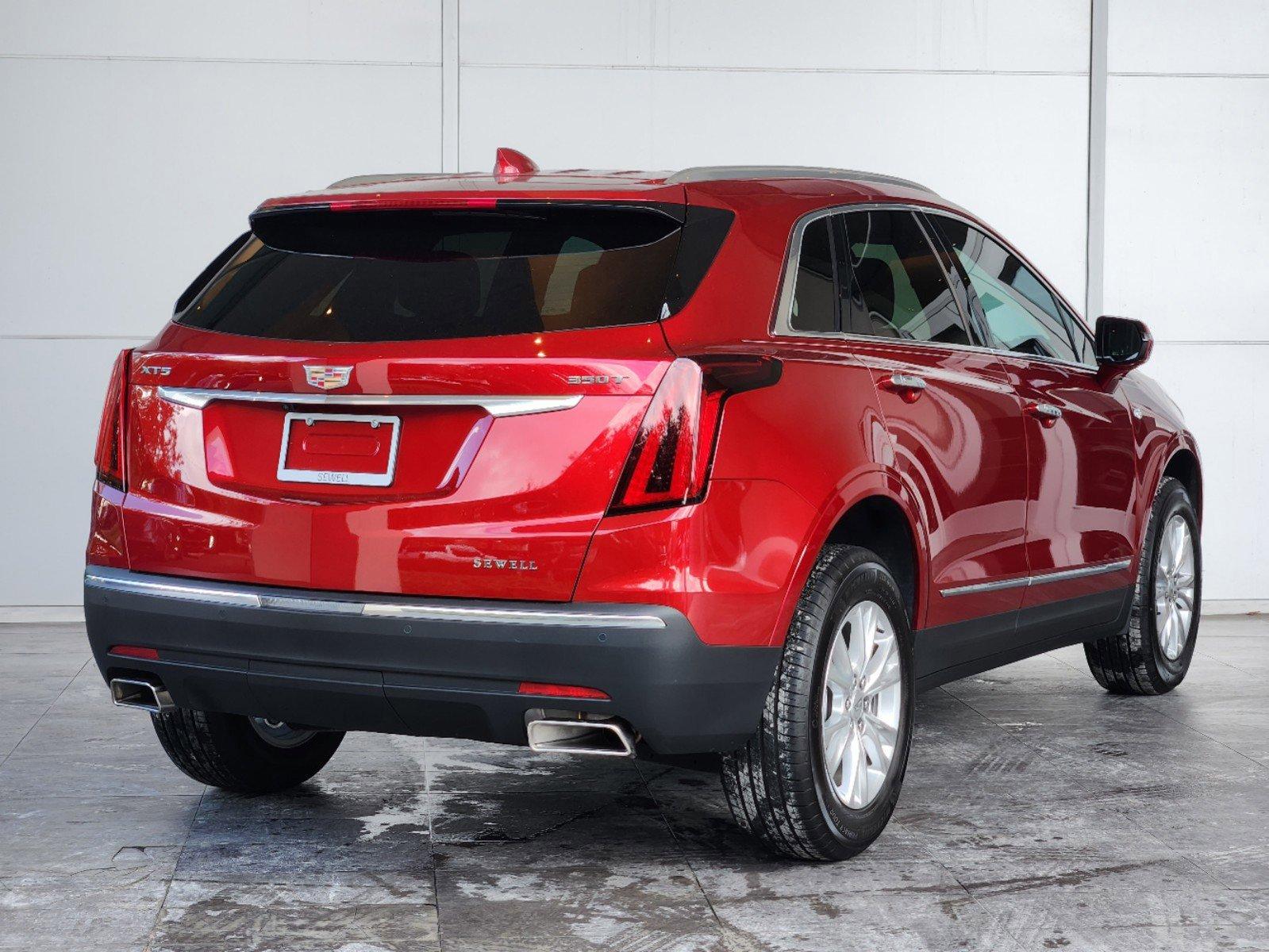 2025 Cadillac XT5 Vehicle Photo in HOUSTON, TX 77079-1502