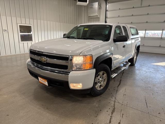 2007 Chevrolet Silverado 1500 Vehicle Photo in GLENWOOD, MN 56334-1123