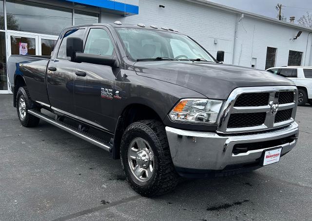 Used 2018 RAM Ram 3500 Pickup Tradesman with VIN 3C63R3GL6JG401271 for sale in Whitehall, NY